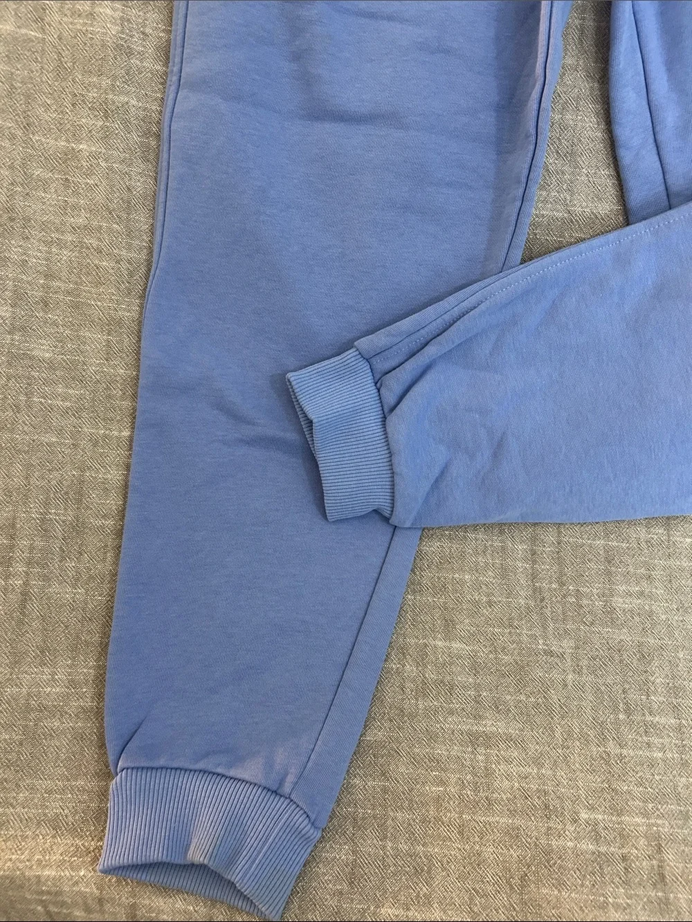 NWT Nike Kids Lavender Blue Fleece Joggers - soft - back to school - boys large